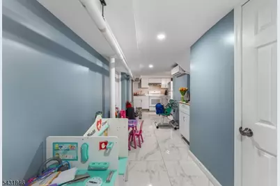 327 Cherry St, Elizabeth, NJ 07208 - Photo 24
