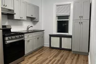 32 Hamilton Ave, Fairview, NJ 07022 - Photo 10