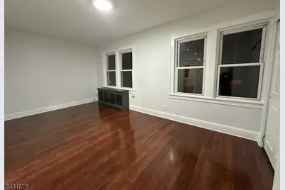 32 Hamilton Ave #2, Fairview, NJ 07022 - Photo 20