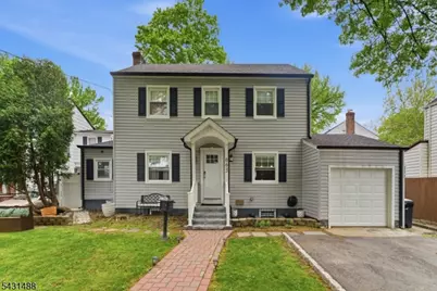 663 S Center St, Orange, NJ 07050 - Photo 32