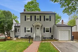 663 S Center St, Orange, NJ 07050 - Photo 32