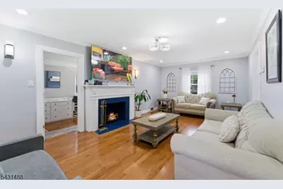 663 S Center St, Orange, NJ 07050 - Photo 4