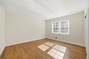 50 Pinewood Crescent, Berkeley Heights Township, NJ 07922 - Photo 28