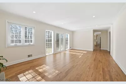 50 Pinewood Cres, Berkeley Heights Township, NJ 07922 - Photo 14