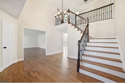 50 Pinewood Cres, Berkeley Heights Township, NJ 07922 - Photo 8