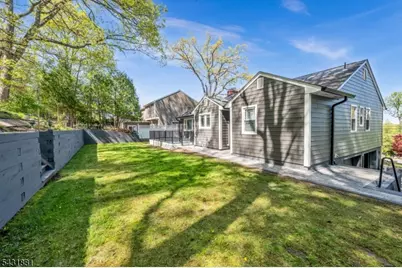 207 Degray St, North Haledon, NJ 07508 - Photo 38