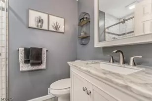 3005 Pinhorn Dr, Bridgewater, NJ 08807 - Photo 12