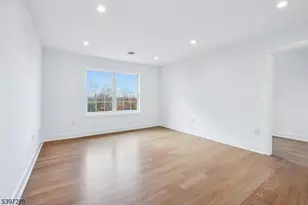 354 Beaufort Ave, Livingston, NJ 07039 - Photo 34