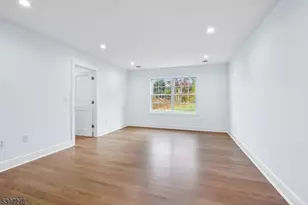 354 Beaufort Ave, Livingston, NJ 07039 - Photo 32