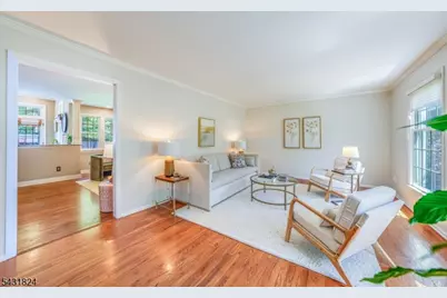 40 Delwick Ln, New Providence, NJ 07974 - Photo 10
