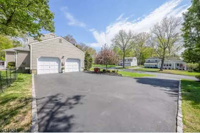 40 Delwick Ln, New Providence, NJ 07974 - Photo 32
