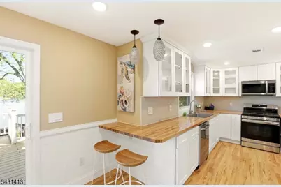 49 Birch Pkwy, Byram Township, NJ 07871 - Photo 16