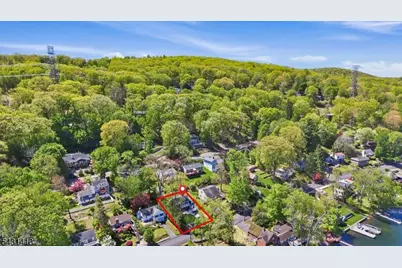 49 Birch Pkwy, Byram Township, NJ 07871 - Photo 36