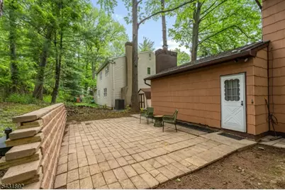 25 State St, Clark Township, NJ 07066 - Photo 36