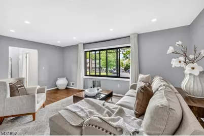 25 State St, Clark Township, NJ 07066 - Photo 8