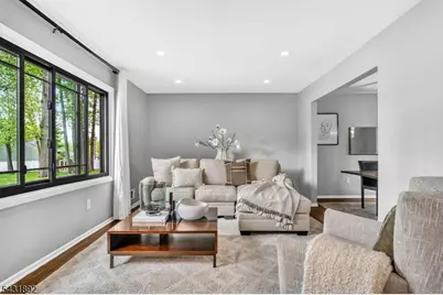 25 State St, Clark Township, NJ 07066 - Photo 8
