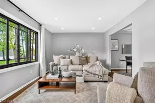 25 State St, Clark Township, NJ 07066 - Photo 8