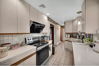 699 E Shore Rd, West Milford, NJ 07421 - Photo 20
