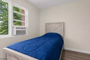 26 Clinton St, Belleville Twp., NJ 07109 - Photo 6