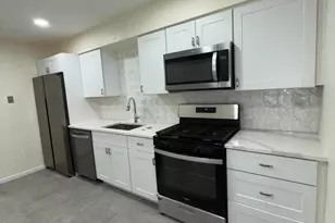 26 Clinton St, Belleville Twp., NJ 07109 - Photo 2