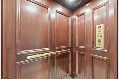 27 Mountainwood Ct, Totowa, NJ 07512 - Photo 28