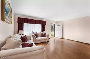 154 Milton Ave, Nutley Twp., NJ 07110 - Photo 6