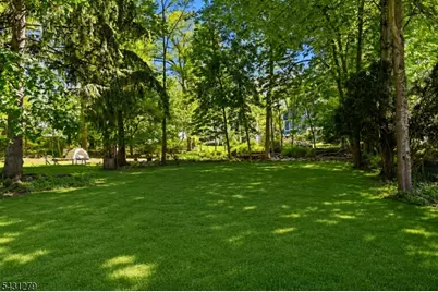 44 E Cedar St, Livingston, NJ 07039 - Photo 38