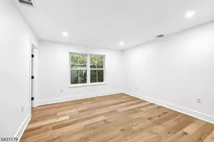 44 E Cedar St, Livingston, NJ 07039 - Photo 36