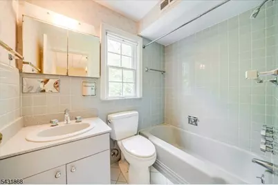 257 Brookhaven Way, Millburn, NJ 07078 - Photo 26