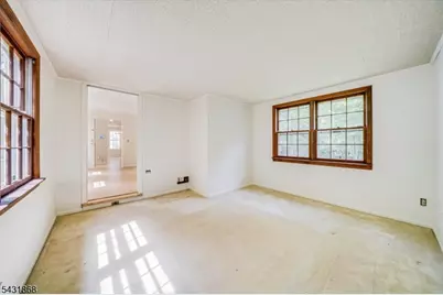 257 Brookhaven Way, Millburn, NJ 07078 - Photo 10