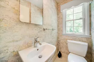 257 Brookhaven Way, Millburn, NJ 07078 - Photo 20