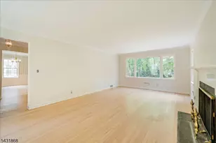 257 Brookhaven Way, Millburn, NJ 07078 - Photo 6