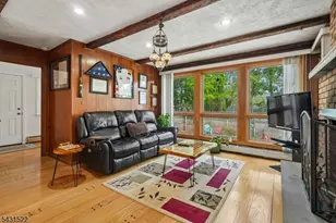 22 Spier Dr, Livingston, NJ 07039 - Photo 12