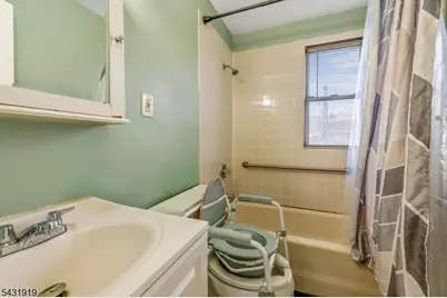 953D E Front St, Plainfield, NJ 07062 - Photo 6