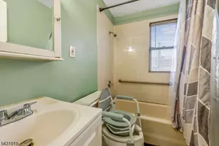 953D E Front St, Plainfield, NJ 07062 - Photo 6