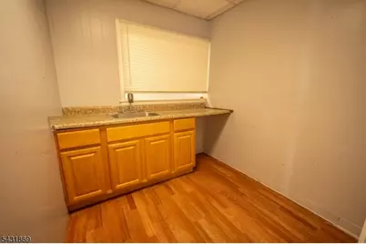 1643 Kennedy Blvd Unit 2, Jersey City, NJ 07305 - Photo 18