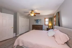 41 Waterloo Rd, Byram Township, NJ 07874 - Photo 16