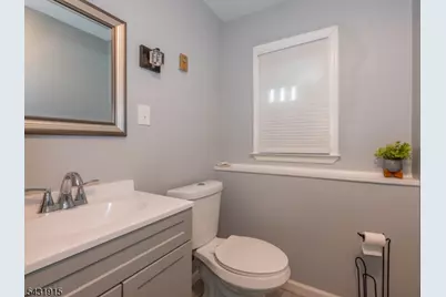 41 Waterloo Rd, Byram Township, NJ 07874 - Photo 24