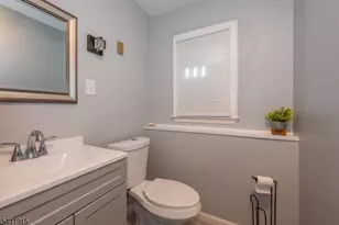 41 Waterloo Rd, Byram Township, NJ 07874 - Photo 24