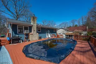 41 Waterloo Rd, Byram Township, NJ 07874 - Photo 30