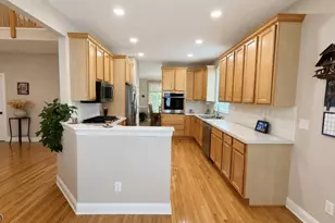 4 Spinnaker Dr, Old Bridge Township, NJ 08879 - Photo 4