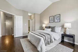 22 Devonshire Dr, Clifton, NJ 07013 - Photo 18