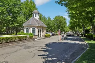 22 Devonshire Dr, Clifton, NJ 07013 - Photo 2