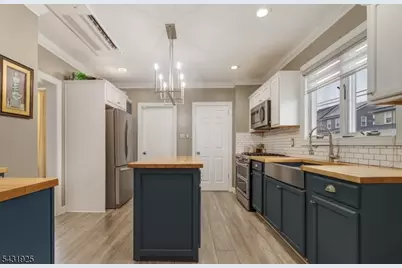 1715 Dill Ave, Linden, NJ 07036 - Photo 8