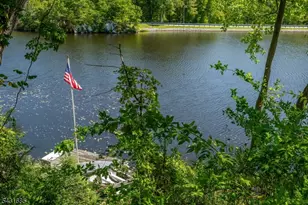 232 W Shr Dr, Hardyston Township, NJ 07827 - Photo 12