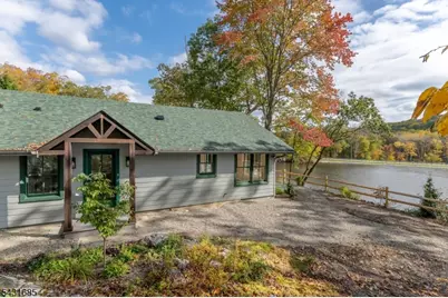 232 W Shore Dr, Hardyston Township, NJ 07460 - Photo 1