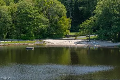 232 W Shore Dr, Hardyston Township, NJ 07827 - Photo 40