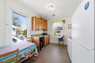 355 W Scott Ave, Rahway, NJ 07065 - Photo 14