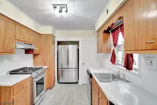 355 W Scott Ave, Rahway, NJ 07065 - Photo 12