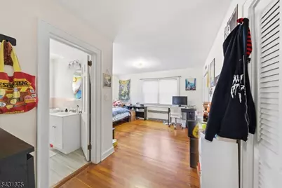 355 W Scott Ave, Rahway, NJ 07065 - Photo 18